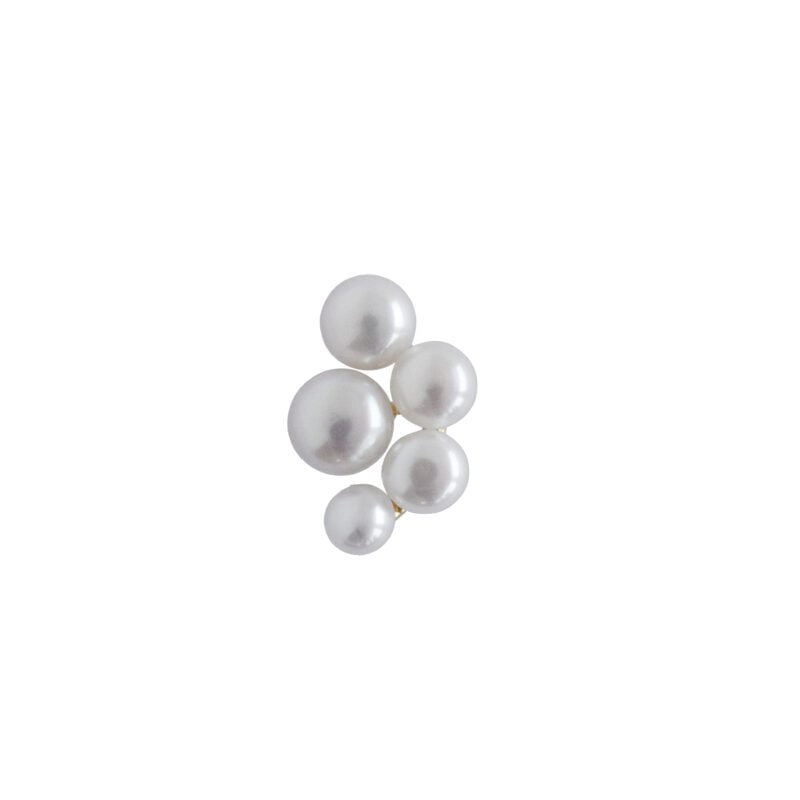 Den fineste perle ørering fra Stine A designet med en klase af perler.